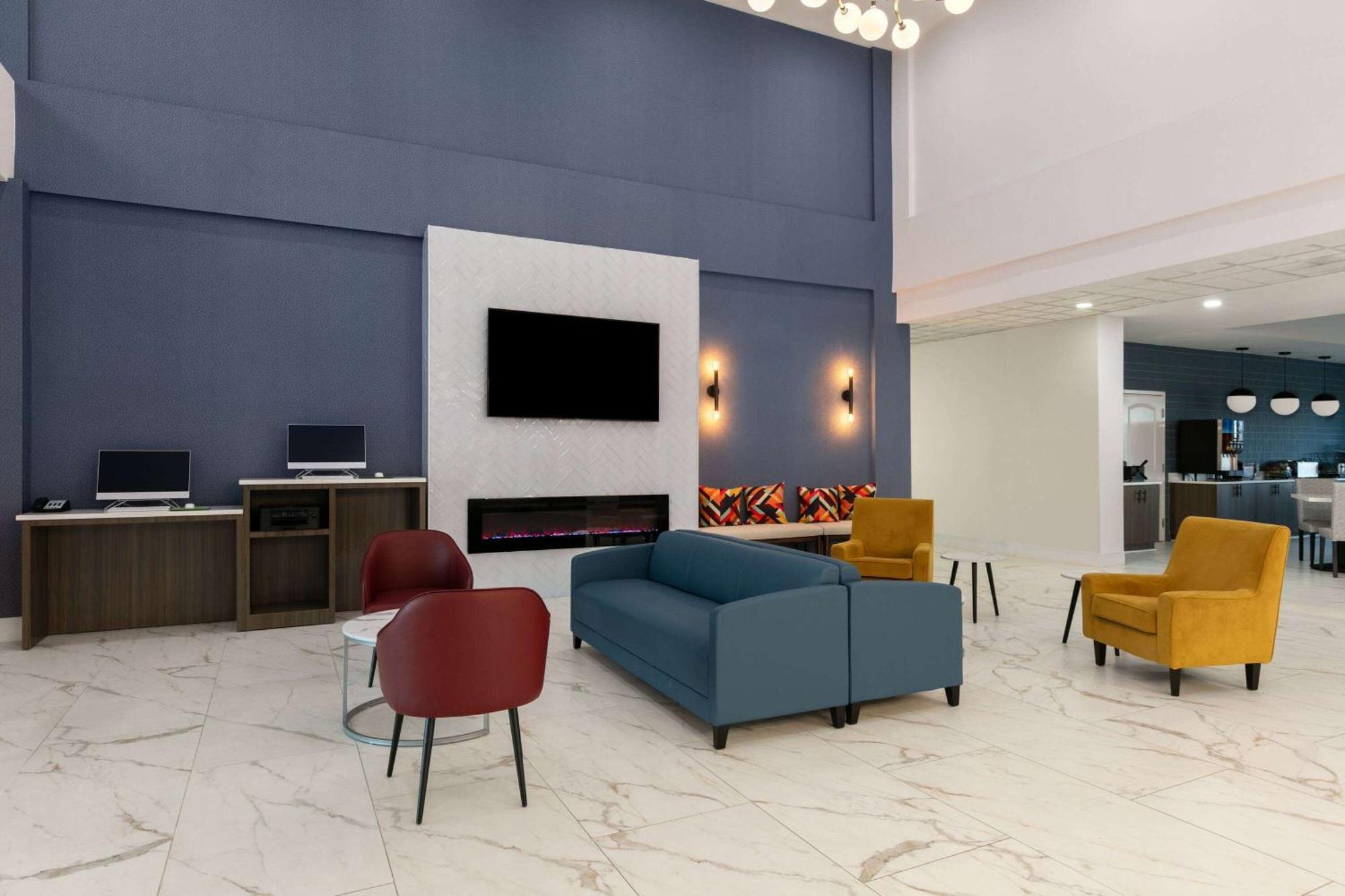 La Quinta Inn & Suites By Wyndham Ft Worth-Burleson Dış mekan fotoğraf