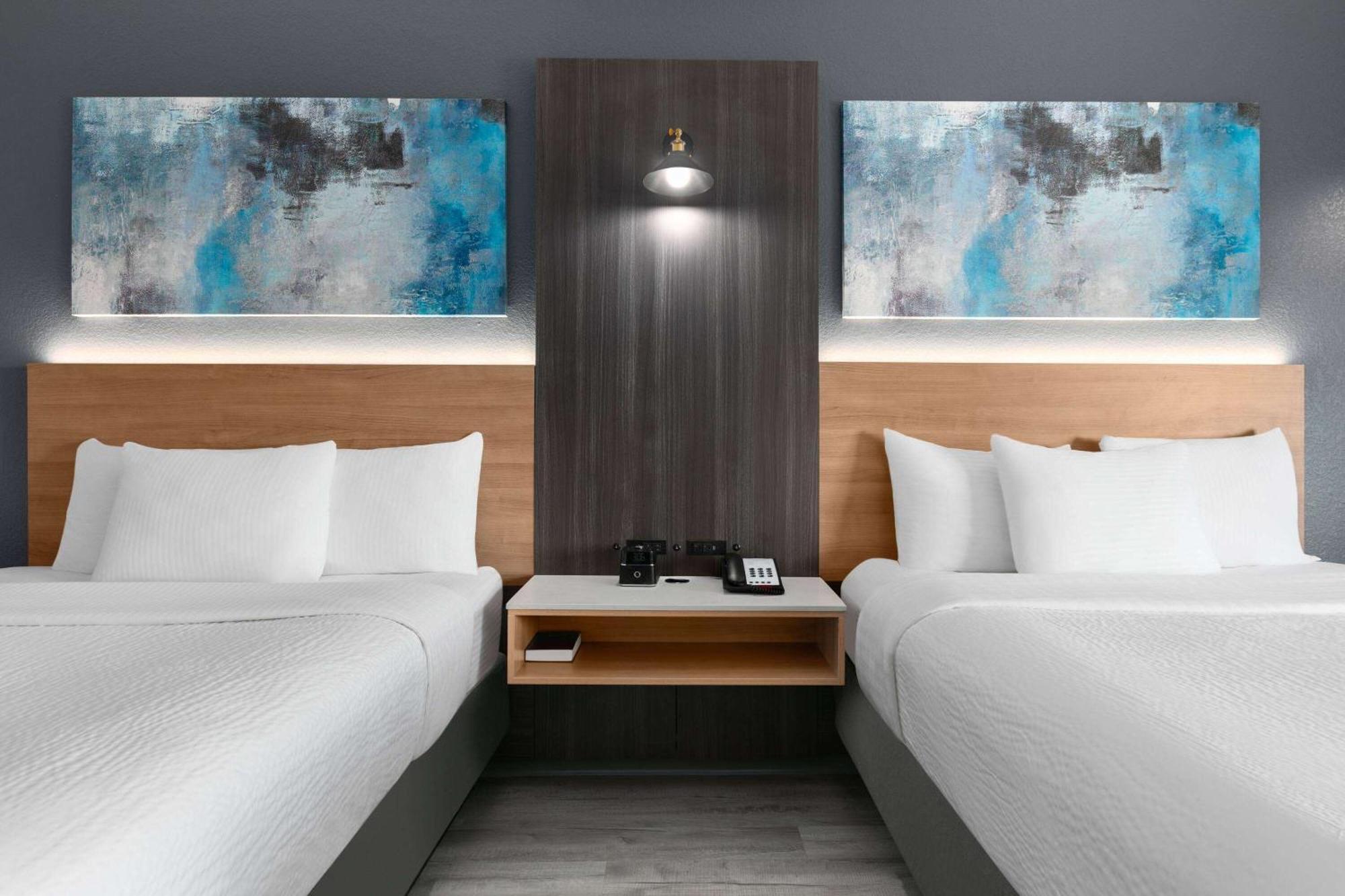 La Quinta Inn & Suites By Wyndham Ft Worth-Burleson Dış mekan fotoğraf
