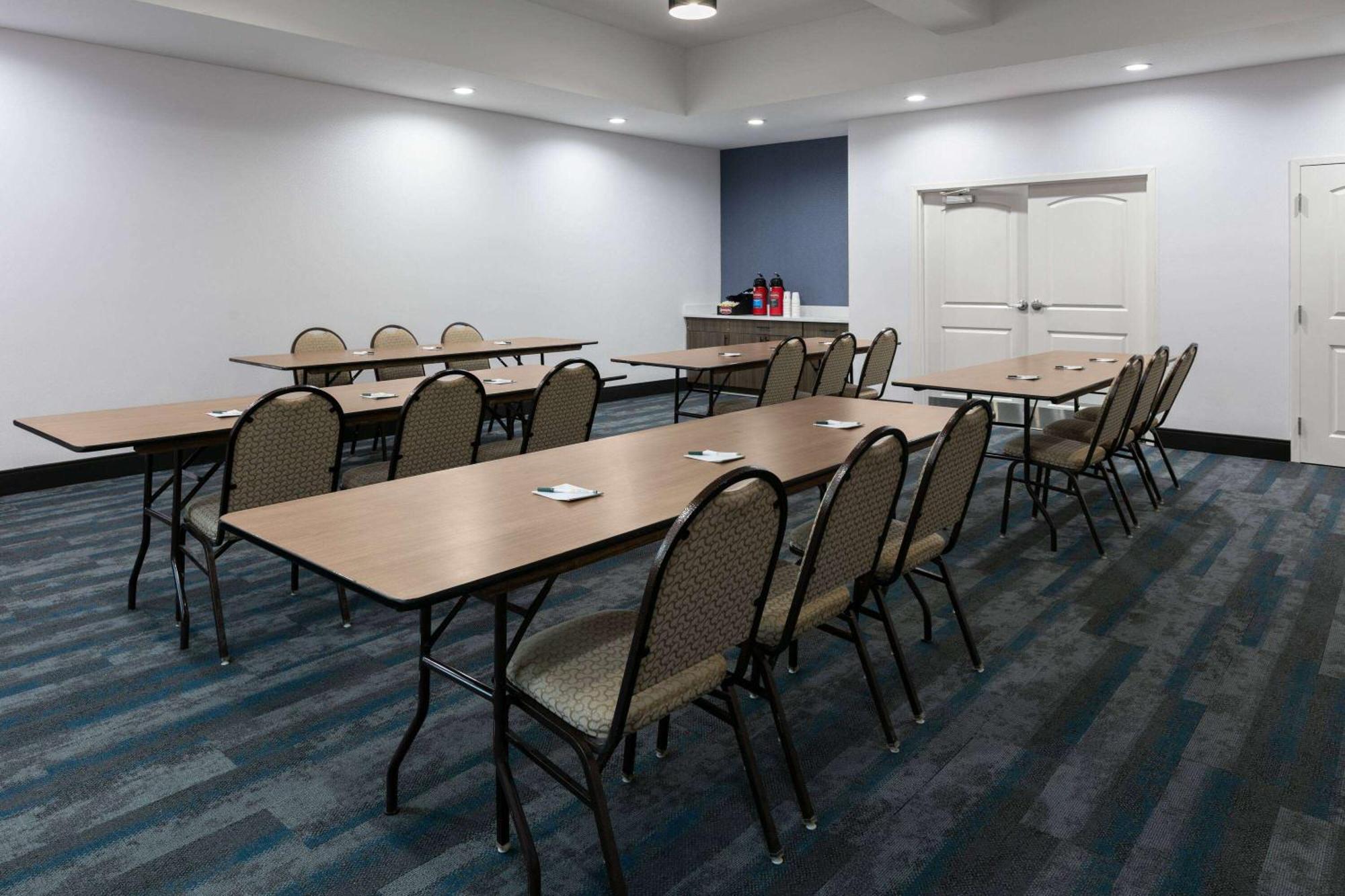 La Quinta Inn & Suites By Wyndham Ft Worth-Burleson Dış mekan fotoğraf
